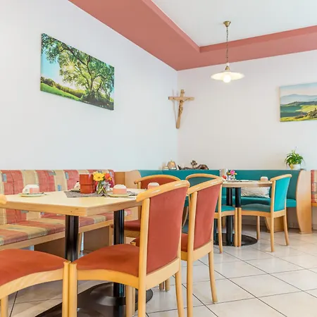 בית הארחה Leitner Gaestehaus 3*