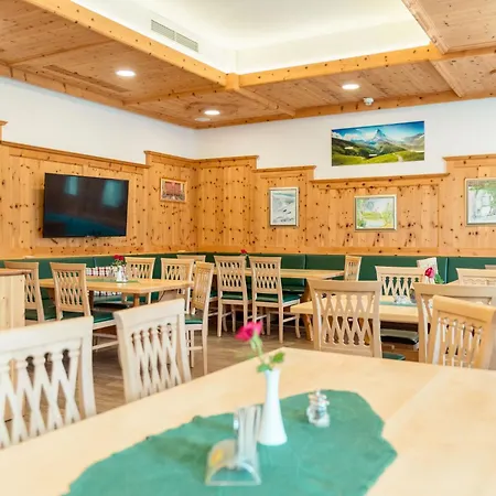 Leitner Gaestehaus בית הארחה